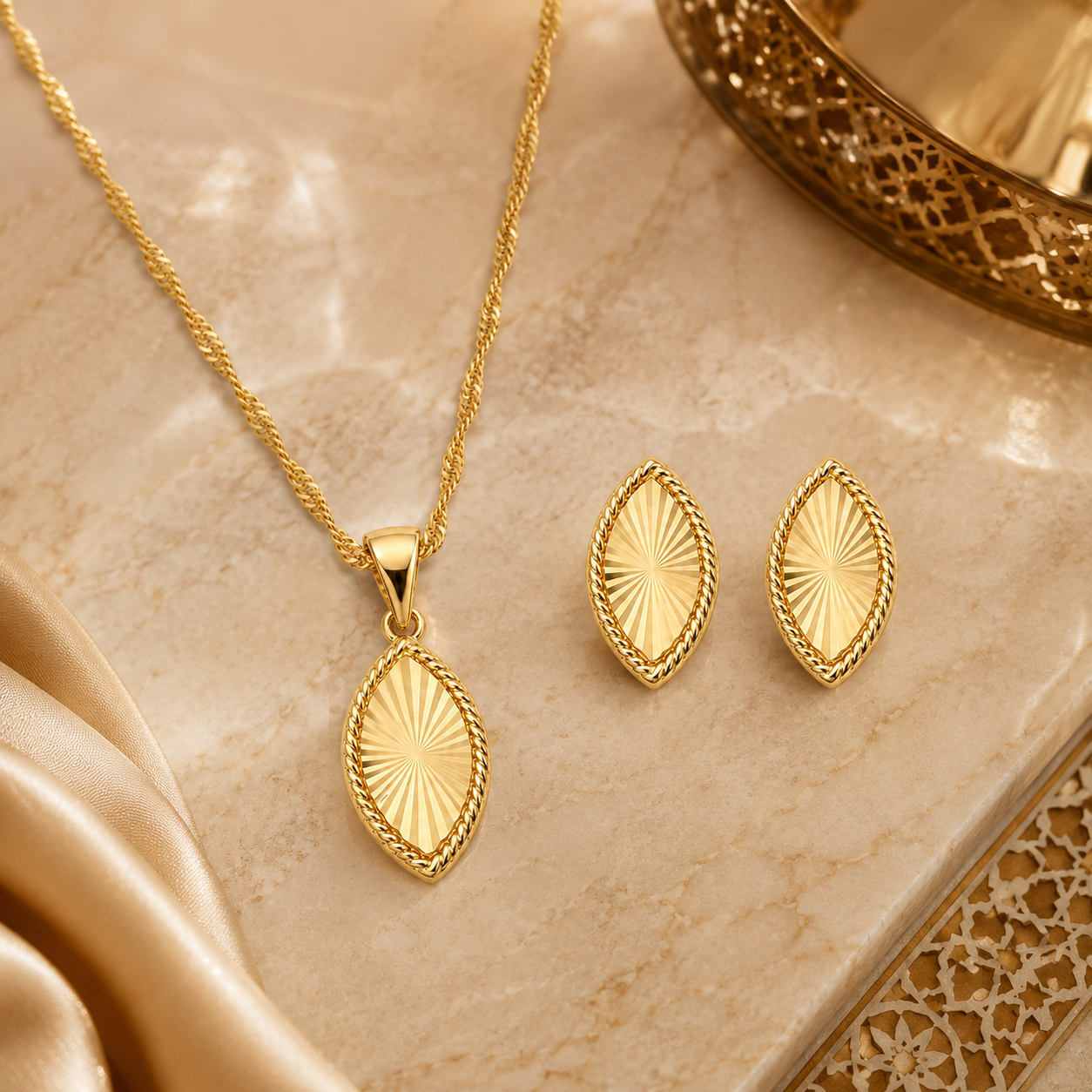 Abuda Yasmina Leaf Marquise Gold Jewelry Set image 2