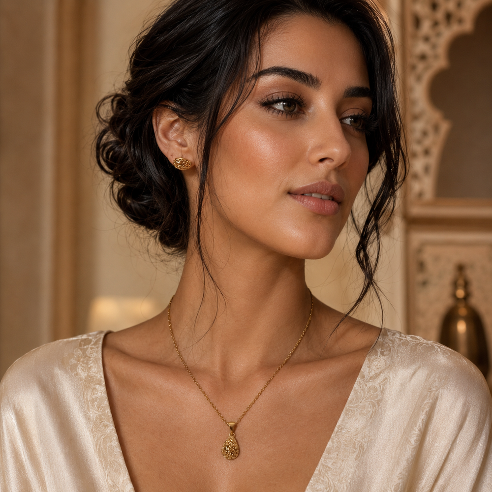 Abuda Malika Pave Teardrop Gold Jewelry Set image 3